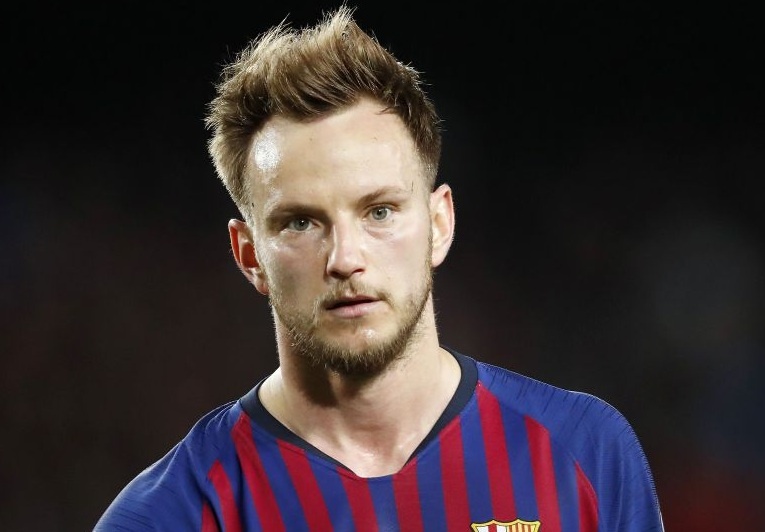 Rakitic tiet lo Ronaldo loi keo minh toi Juventus hinh anh