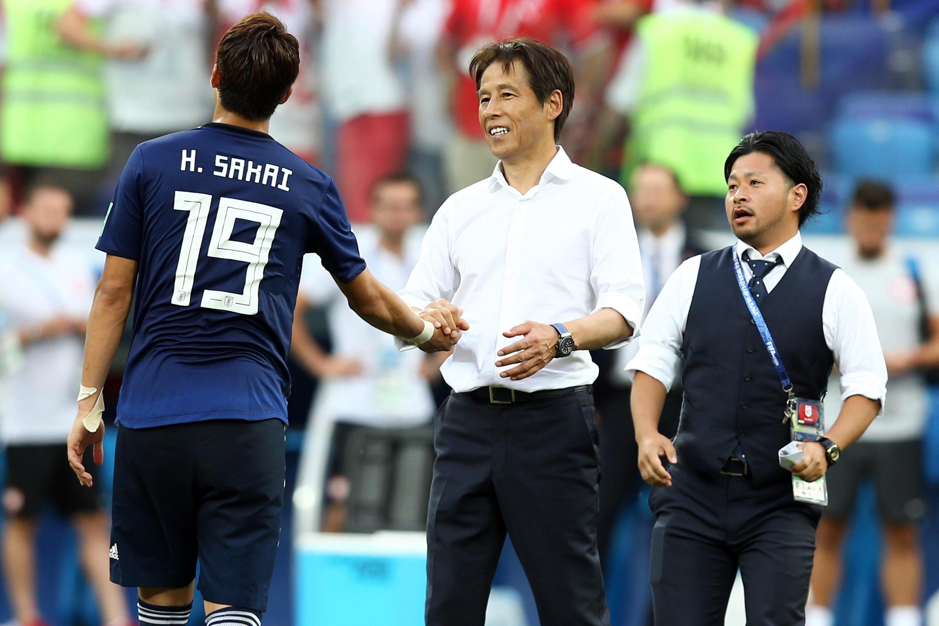 Akira Nishino chi trich Bui Tien Dung anh 3