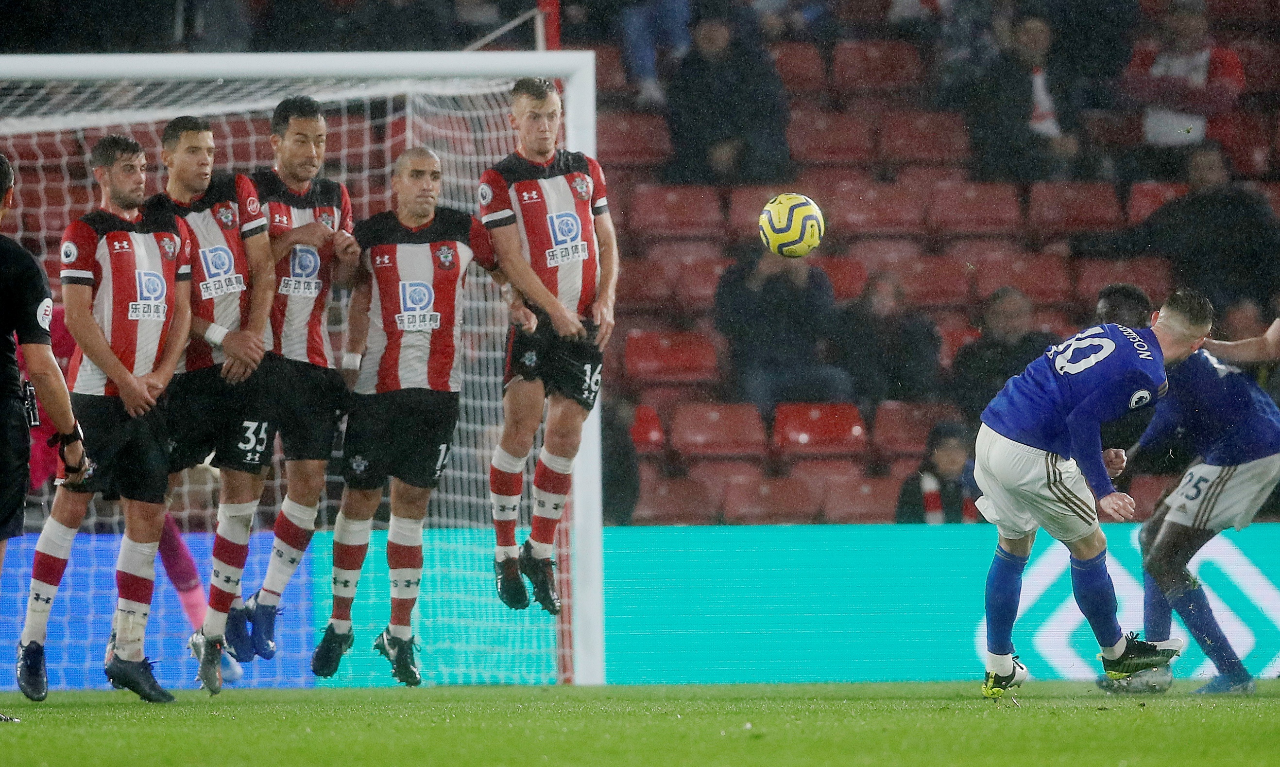 Leicester thang 9-0 anh 13