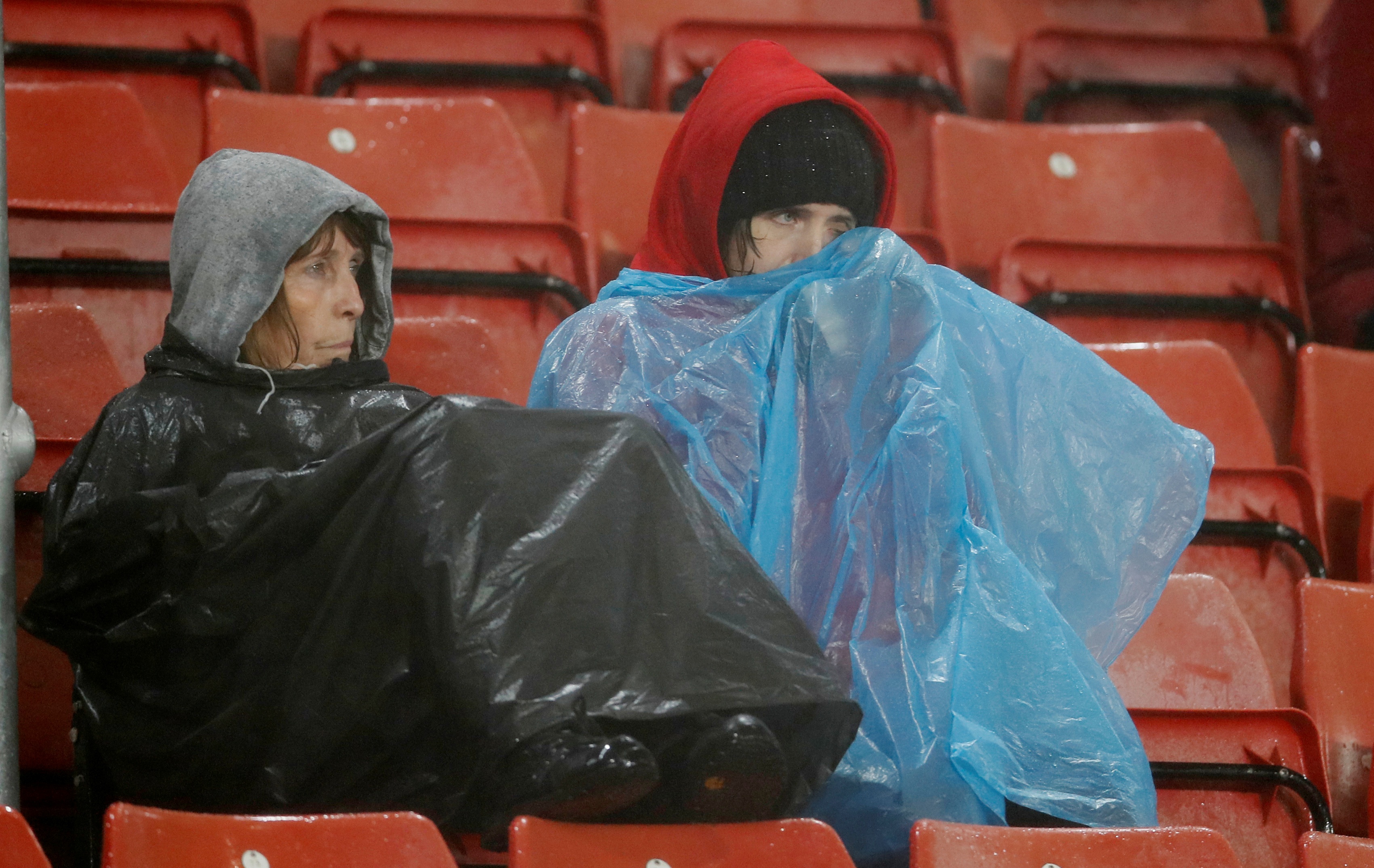 Leicester thang 9-0 anh 12