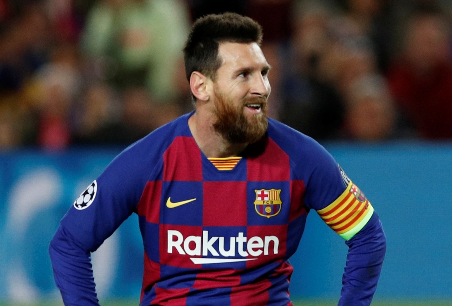 Messi tit ngoi, Barca bi niu chan ngay tai Camp Nou hinh anh