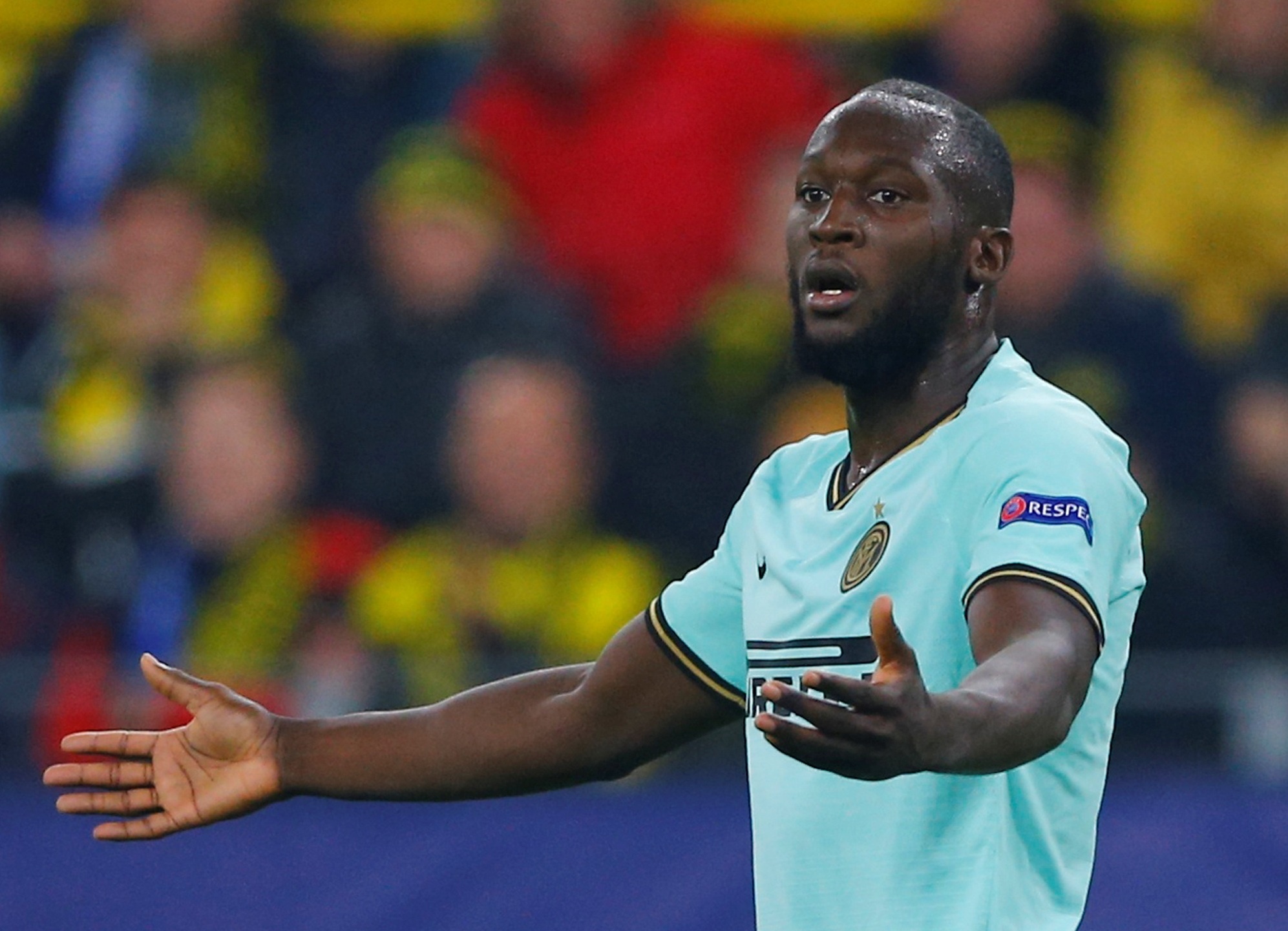 Inter thua nguoc Dortmund du dan truoc 2 ban hinh anh