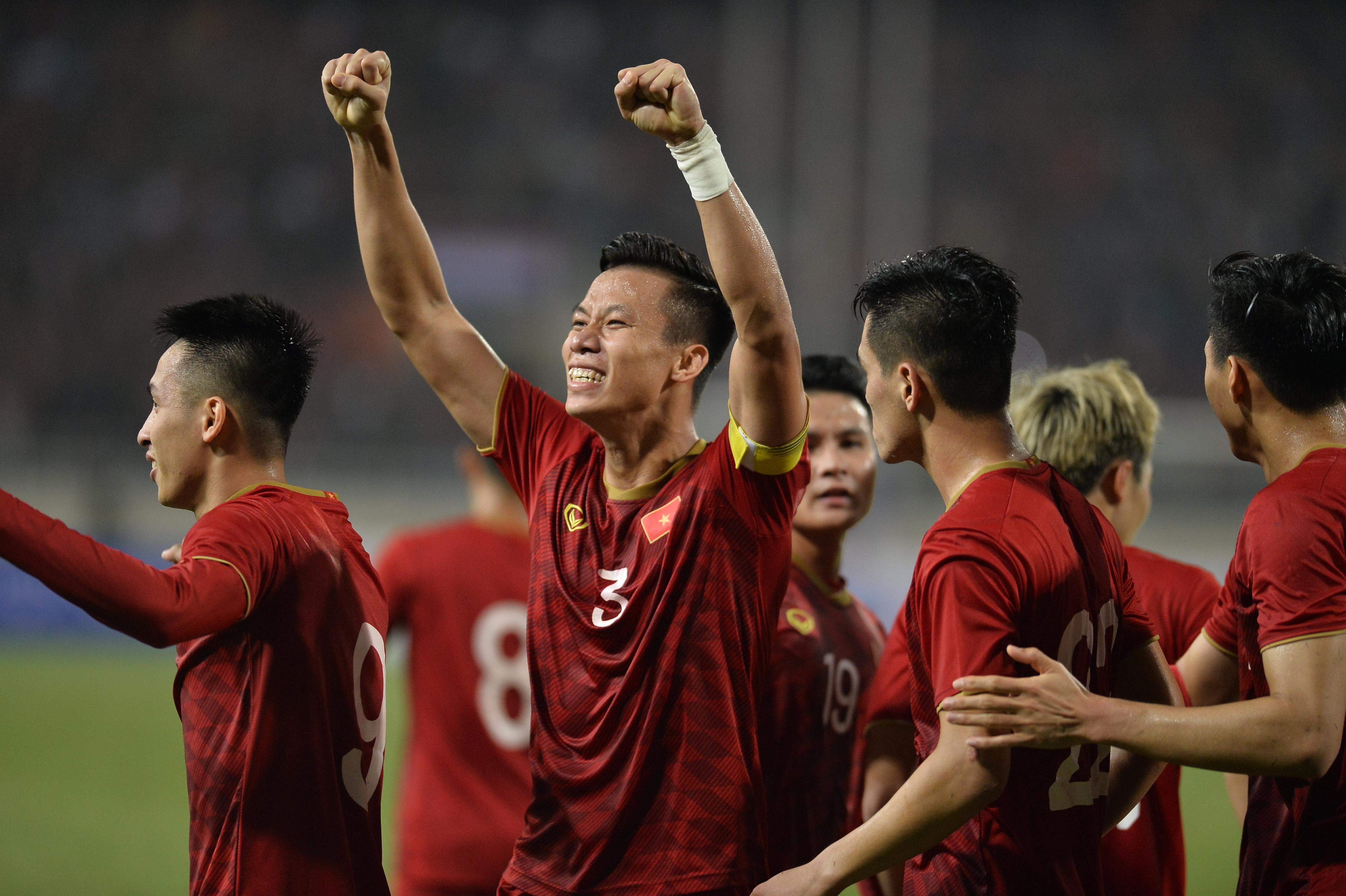 CDV Thai Lan: 'Hay nhin tuyen Viet Nam di, ho qua manh' hinh anh