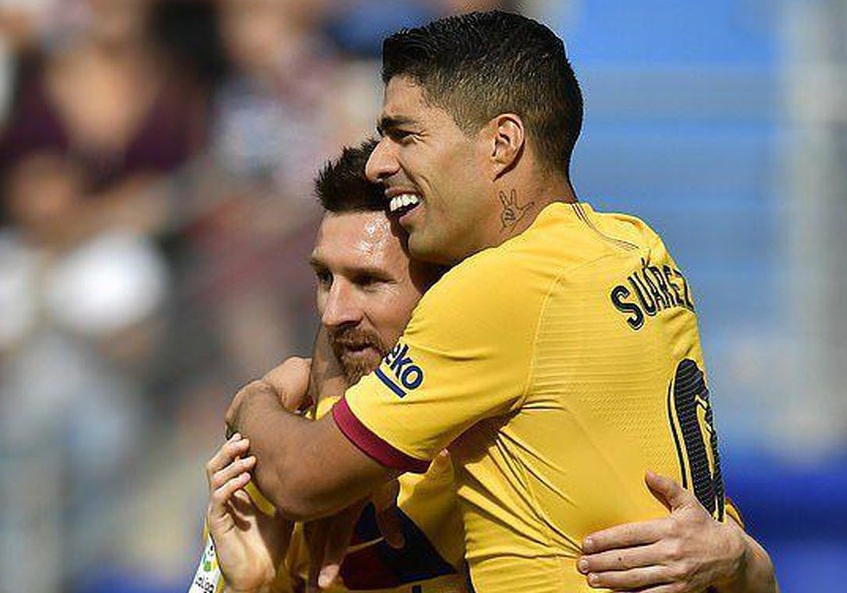 Messi toa sang giup Barca nguoc dong thang doi bet bang 2-1 hinh anh