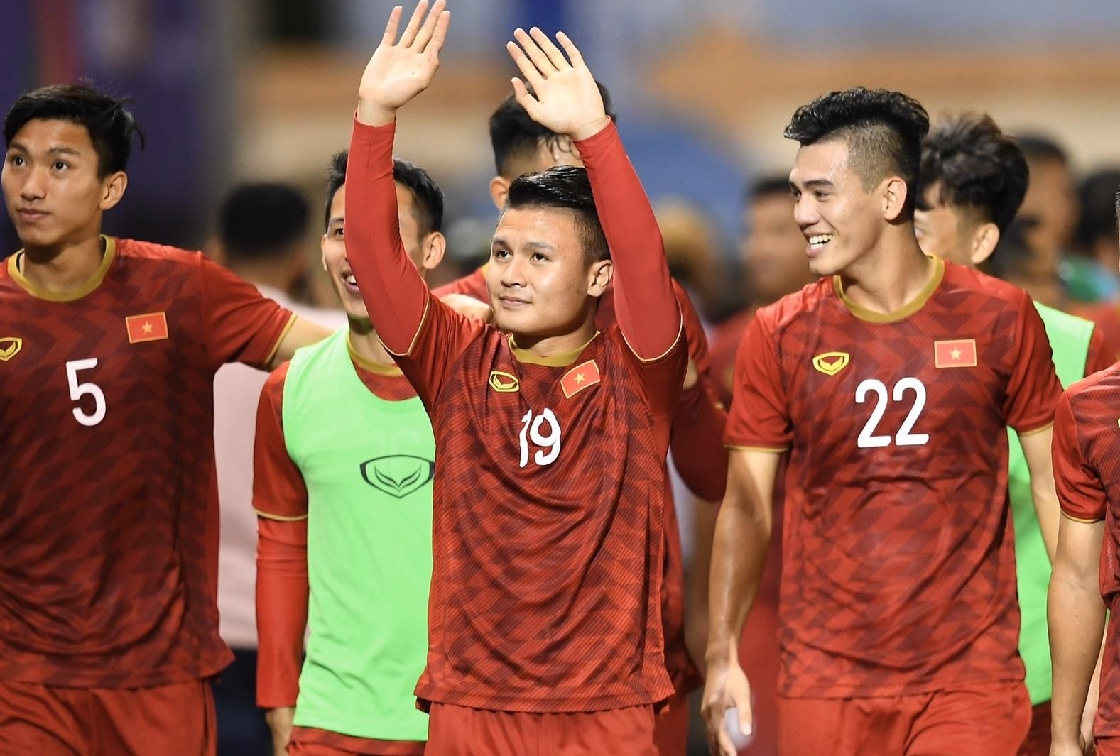 CDV Malaysia: 'Hay nhin chien thuat cua Viet Nam ma hoc hoi' hinh anh