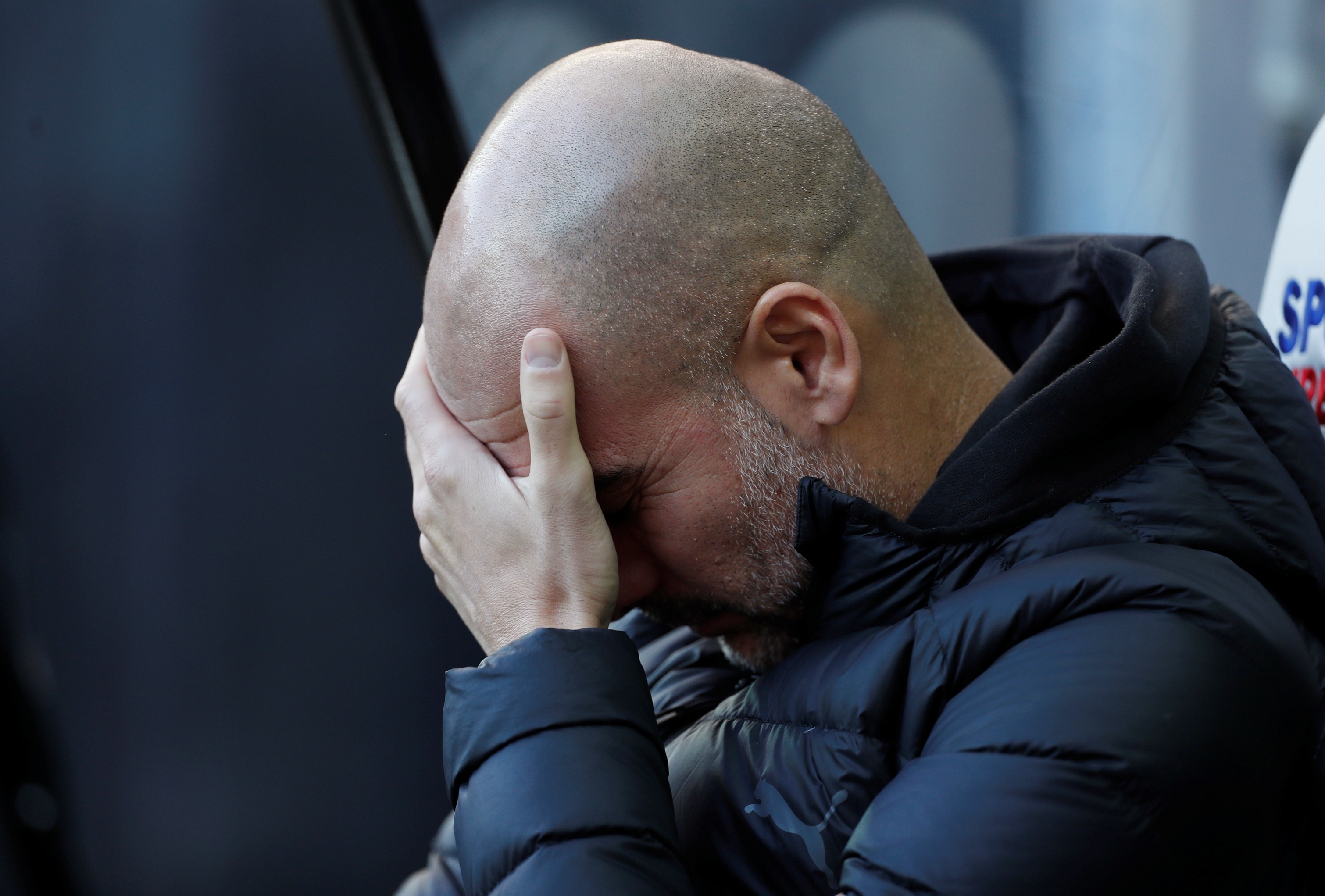 Man City hoa Newcastle 2-2 sau ban thua phut 88 hinh anh