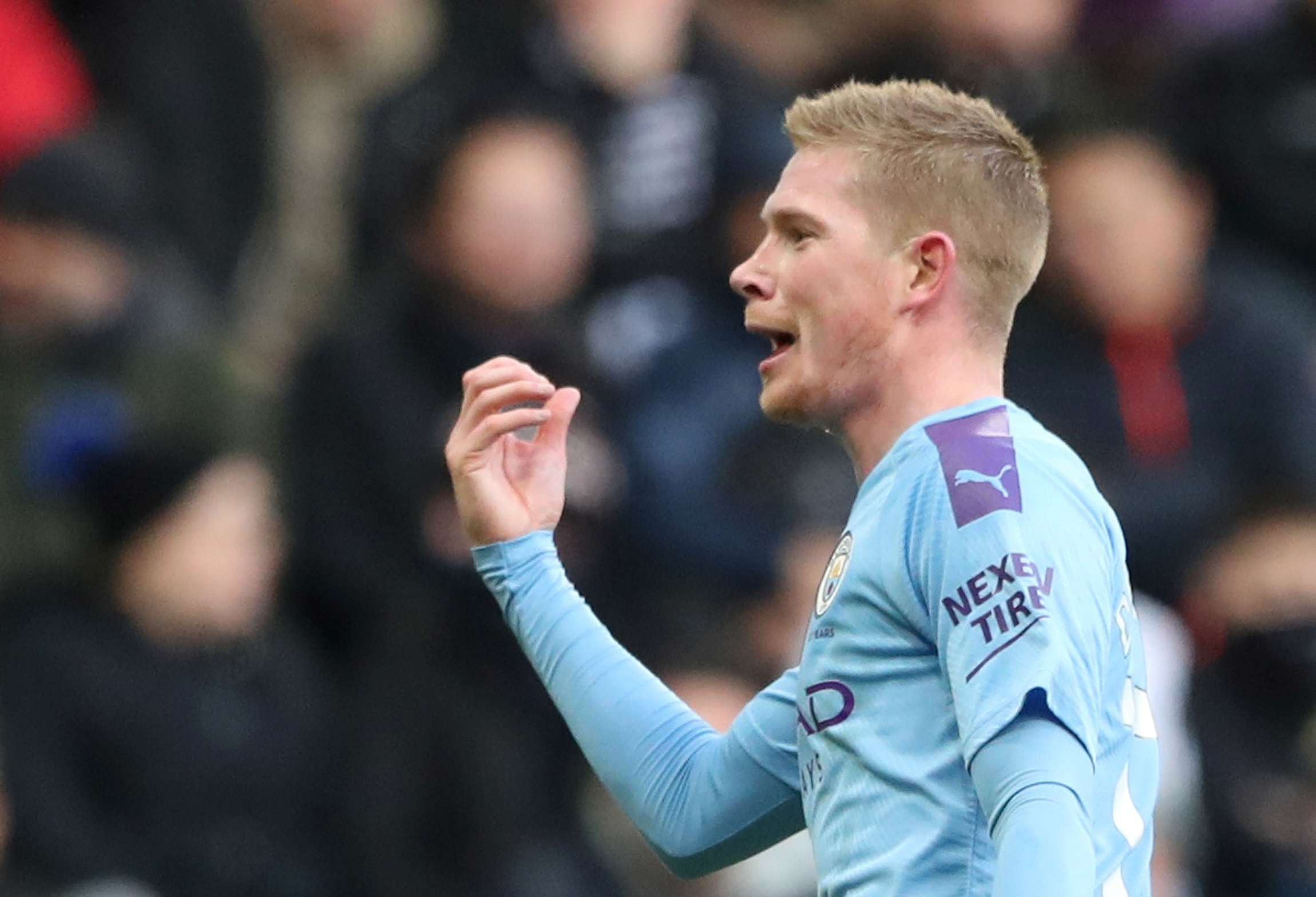 truc tiep newcastle vs man City anh 1