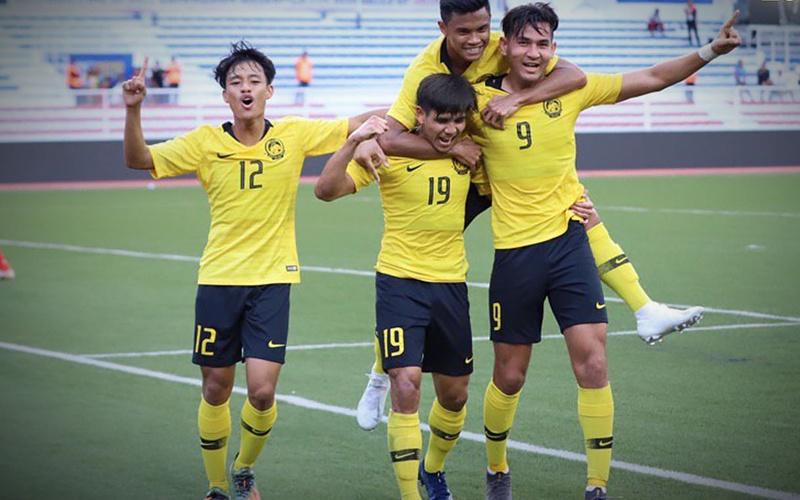 U22 Malaysia sang cua vao ban ket sau khi thang Timor Leste 4-0 hinh anh