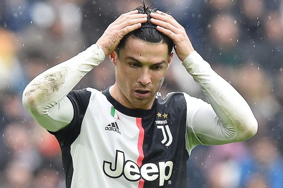 Ronaldo co the ve thu 4 trong cuoc dua Qua bong Vang hinh anh