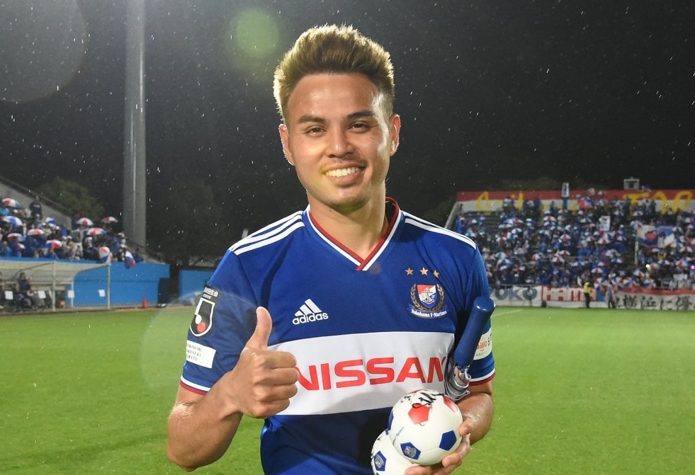 Hau ve Thai Lan vo dich J.League 2019 hinh anh