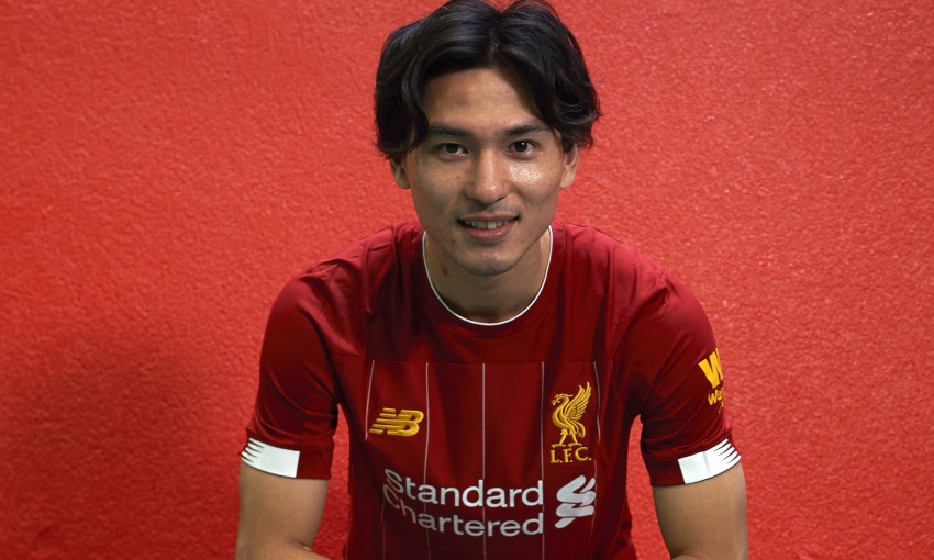 Tan binh Nhat Ban cua Liverpool tai nang co nao? hinh anh