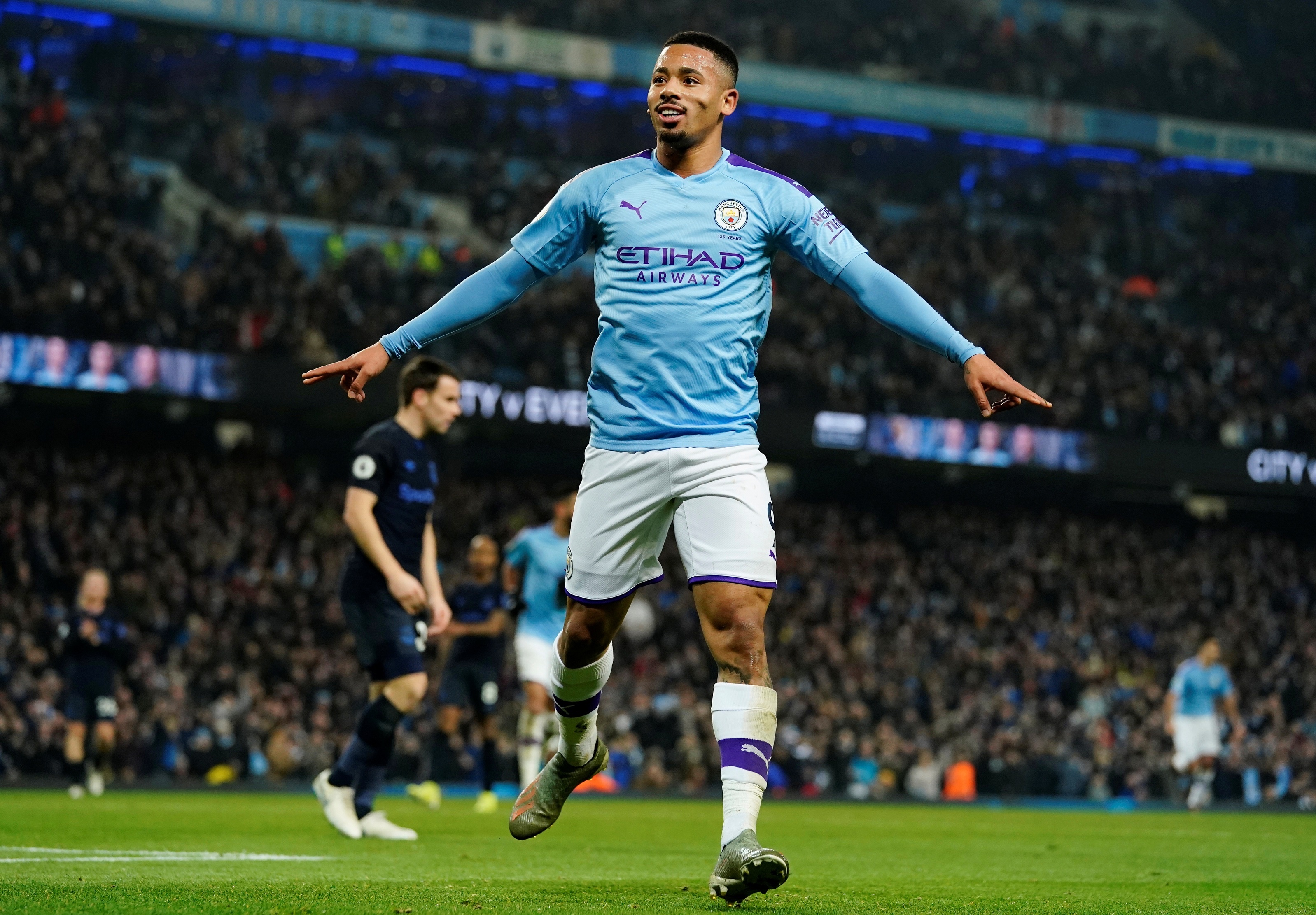 ket qua Man City vs Everton anh 8