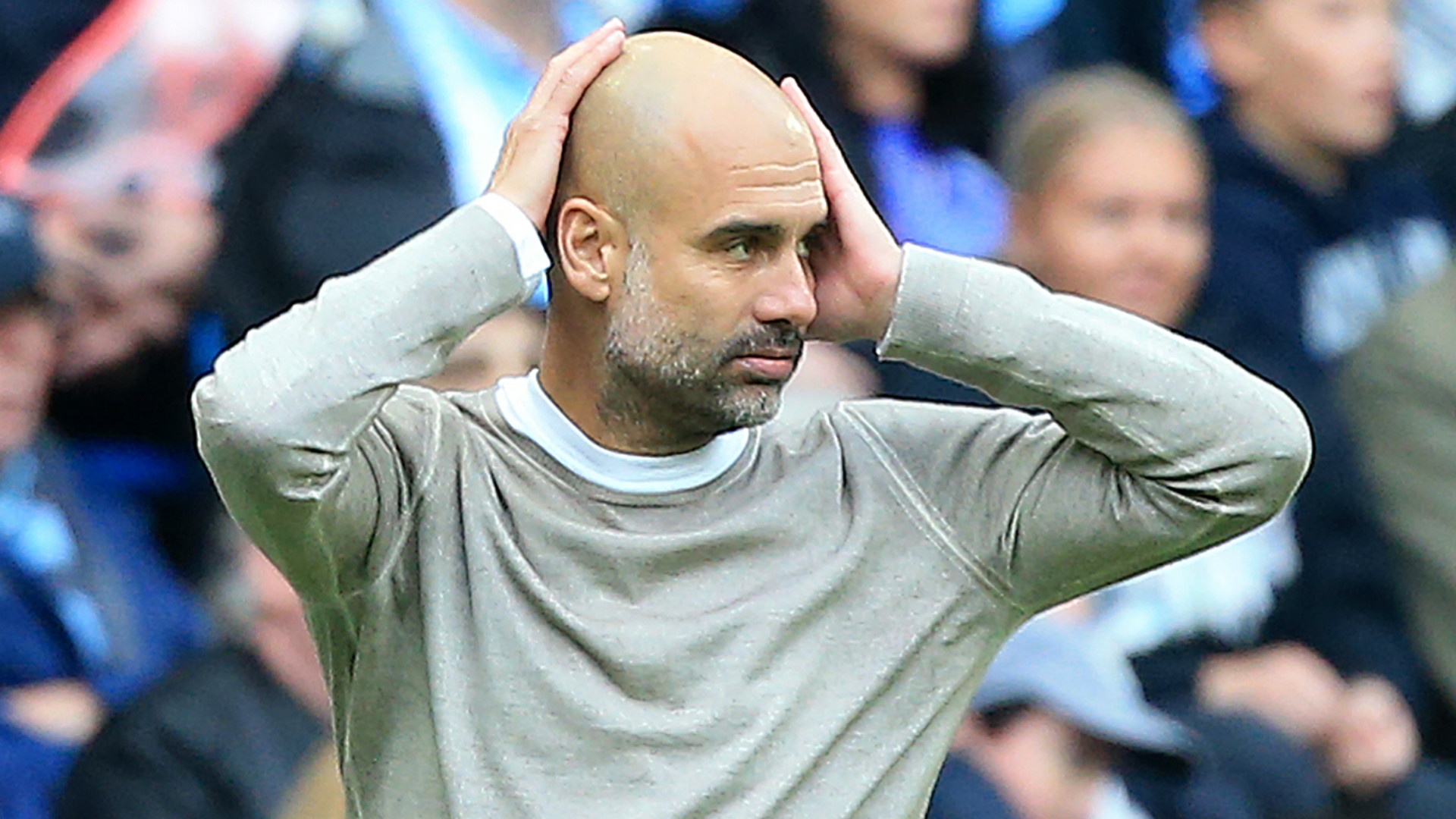 Man City bi cam hoa tren san nha voi ban phan luoi phut 90 hinh anh