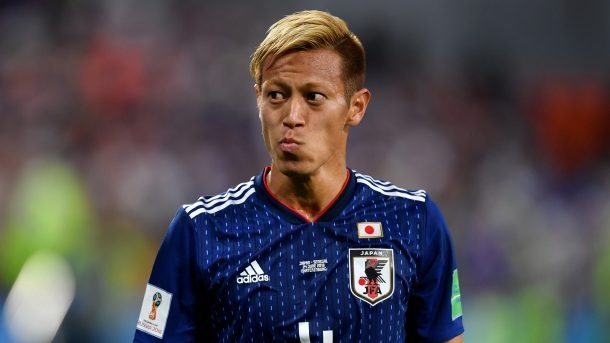 Keisuke Honda doi xe boc thep anh 1