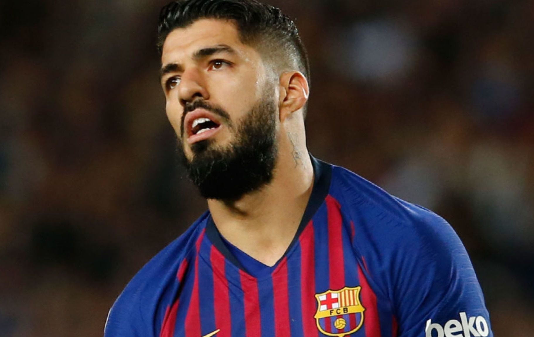 Juventus sap het kien nhan voi Suarez hinh anh