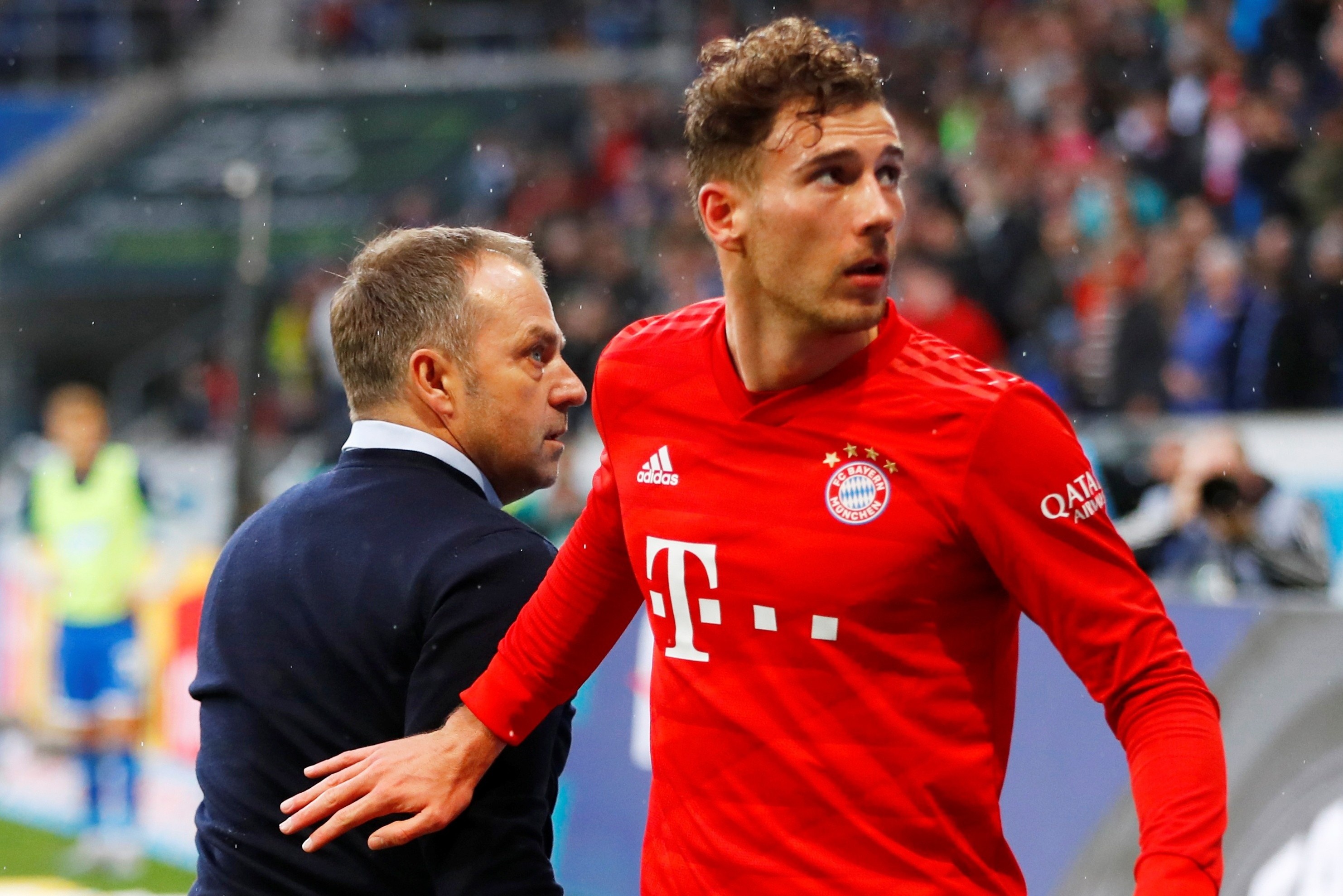 Bayern gap rac roi vi CDV o chien thang 6-0 truoc Hoffenheim hinh anh