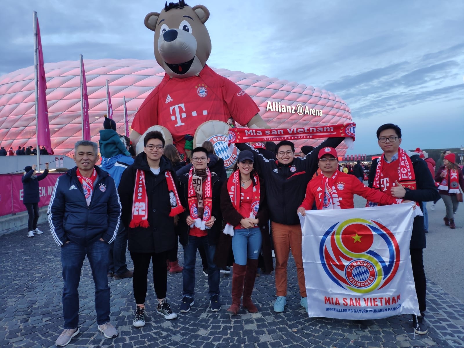 CDV Viet Nam bi phan biet chung toc tai Duc anh 2