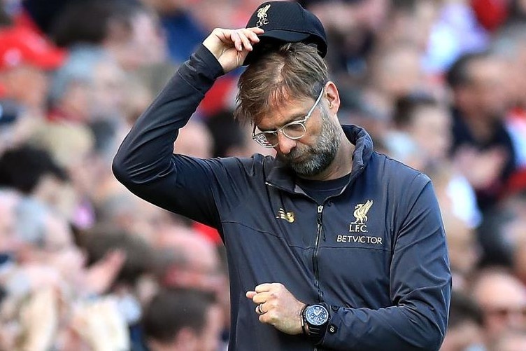 Premier League doi dien nguy co buoc phai huy hinh anh