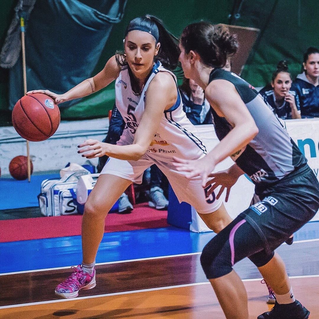 nu VDV bong ro quyen ru nhat the gioi anh 2