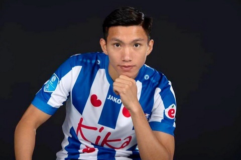 Van Hau duoc Heerenveen chuc mung sinh nhat hinh anh