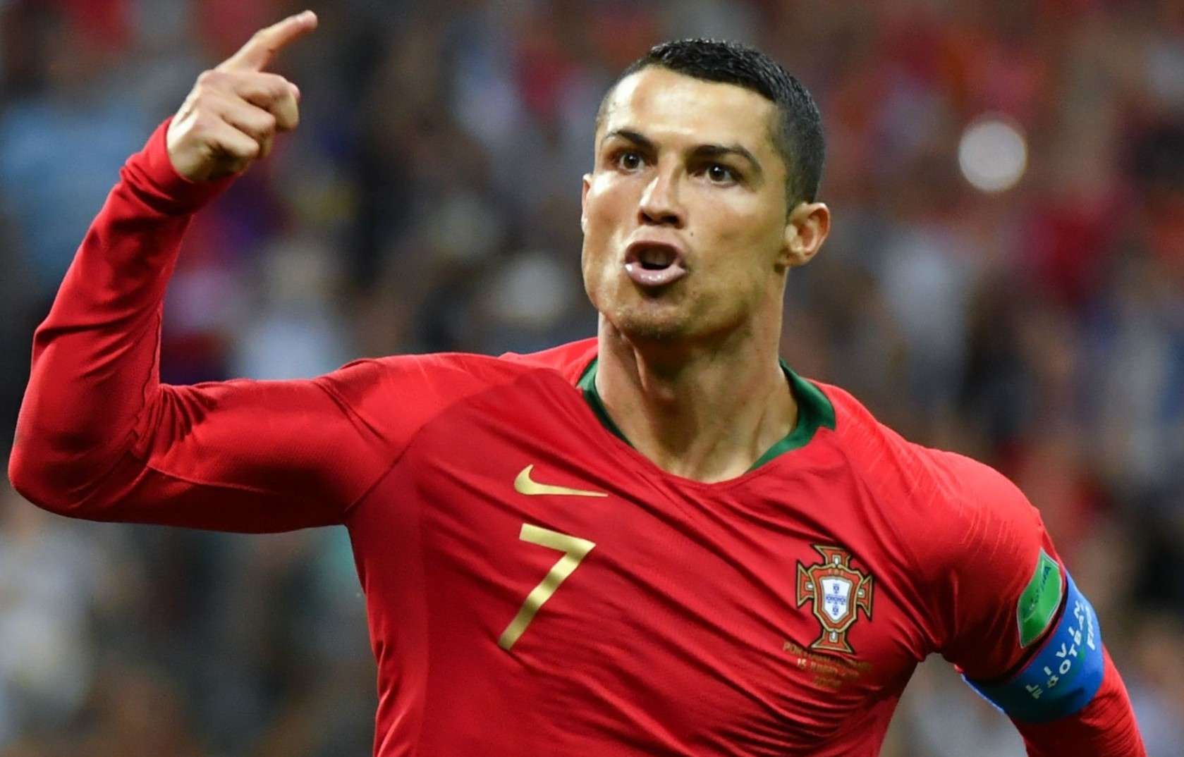 8 hieu lam ve cac huyen thoai bong da hinh anh