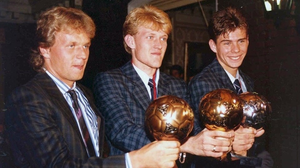 bong da Nam Tu anh 2