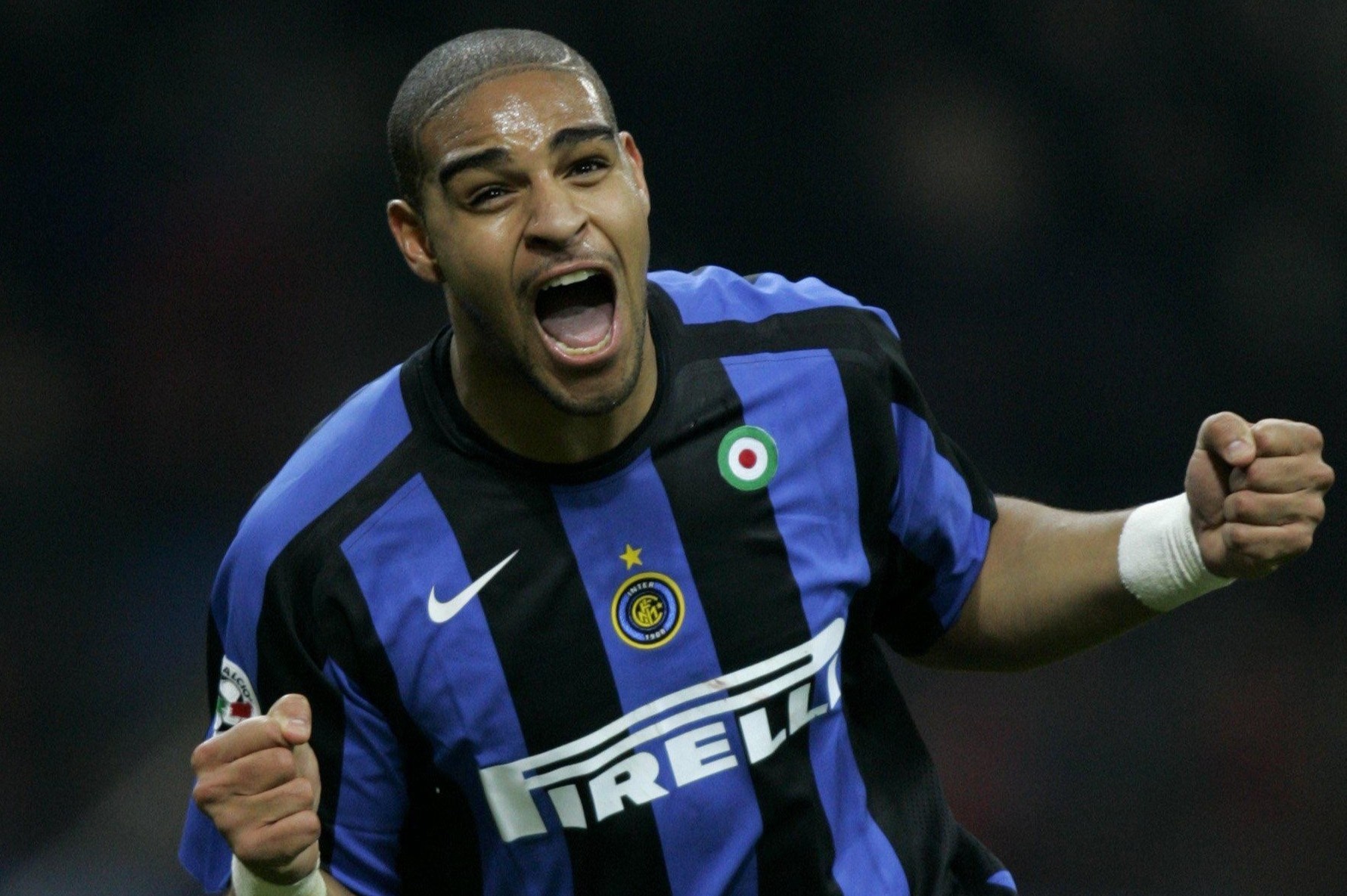 Adriano - thien tai danh mat minh sau cai chet cua cha hinh anh