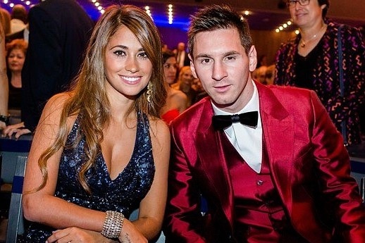 Messi kiem duoc bao nhieu tien tu ban quyen hinh anh hinh anh