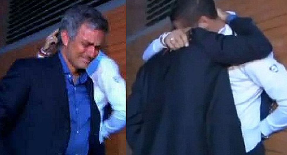 HLV Mourinho lan dau ly giai chuyen khoc khi om Materazzi hinh anh