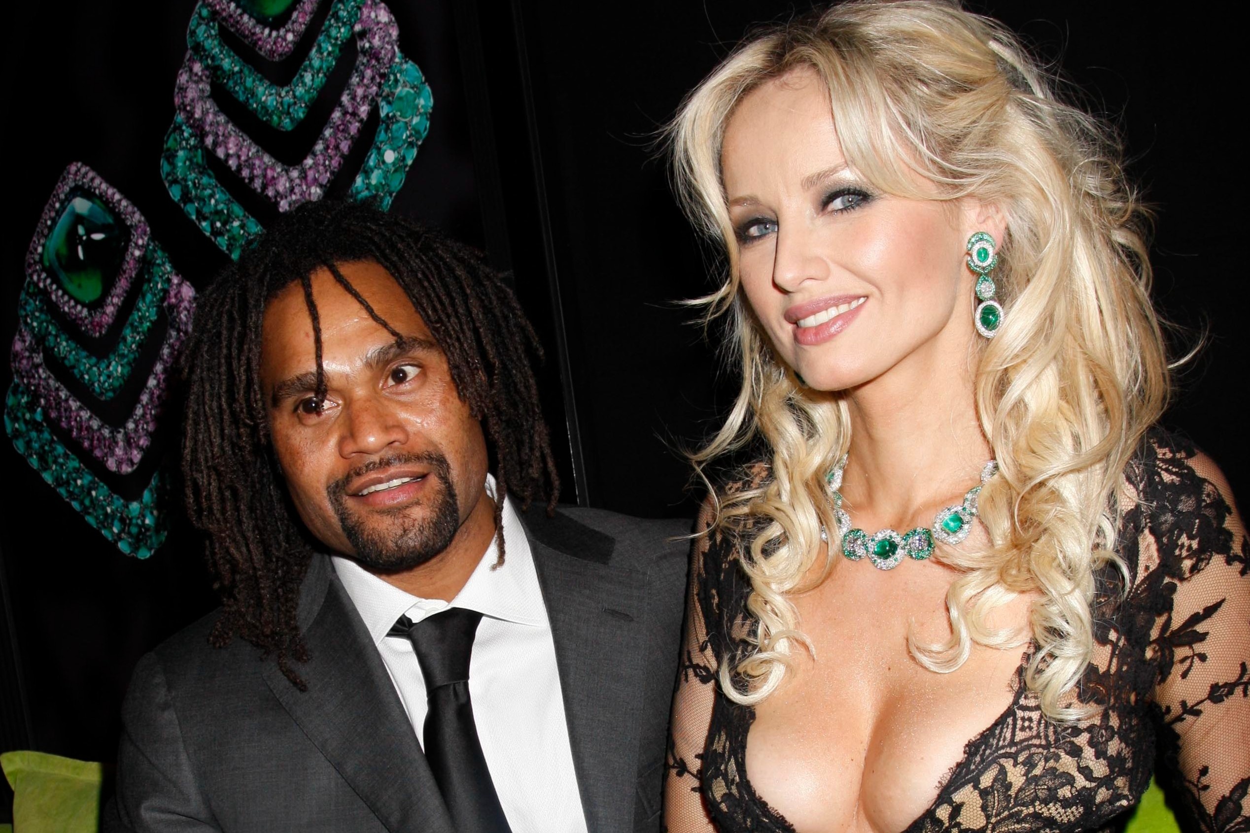 Bi mat sau nhung cap 'dua lech' noi tieng trong gioi bong da hinh anh