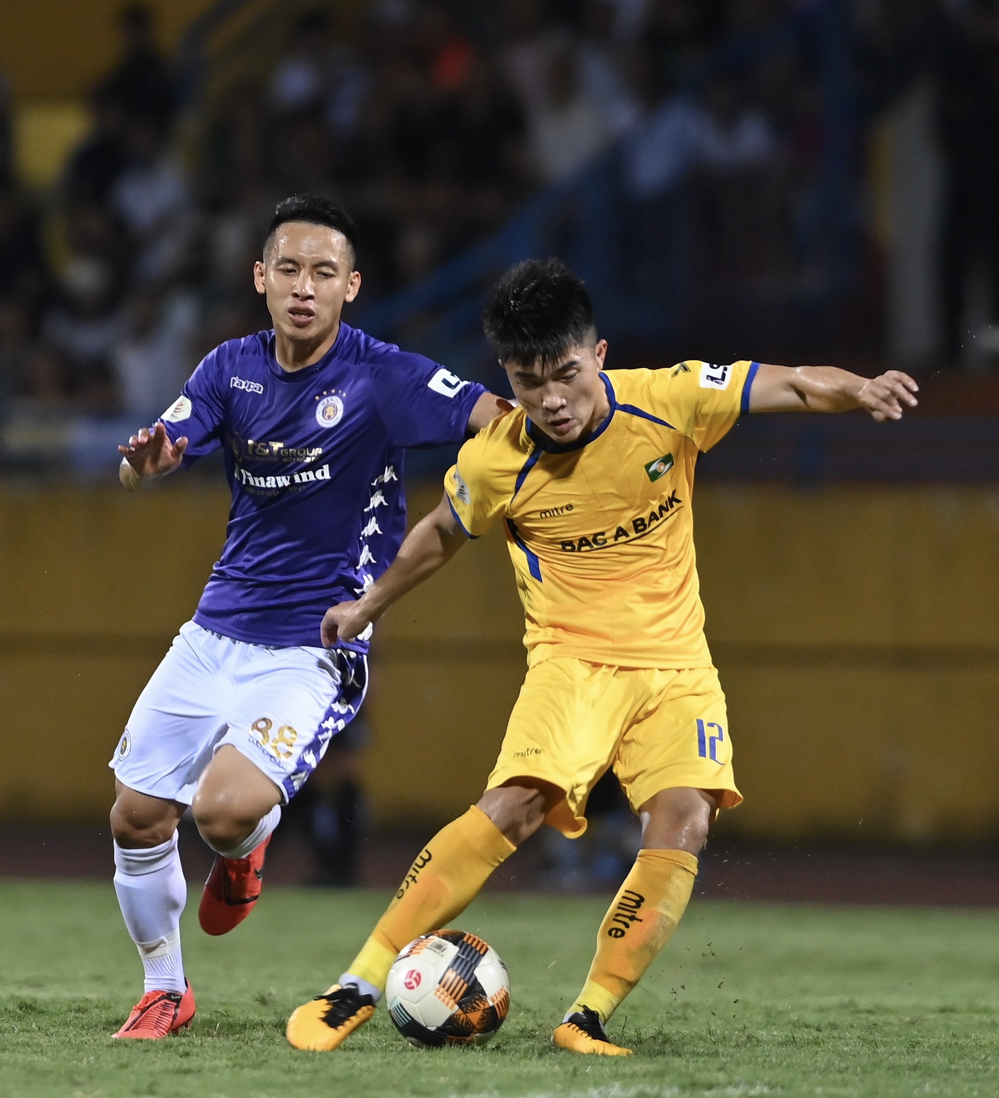 CLB ha noi thua Nghe An anh 2