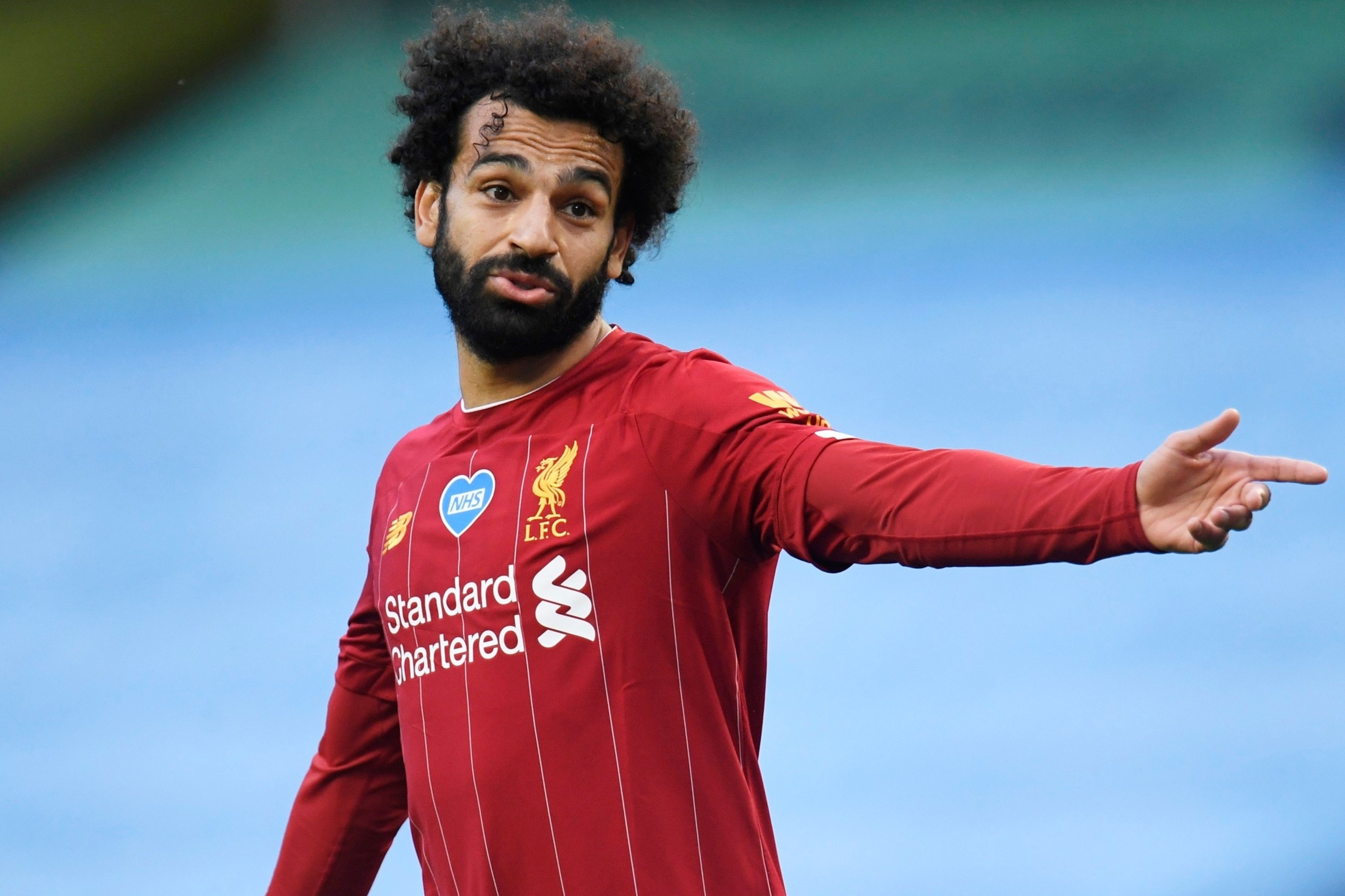 Liverpool lap hang loat cot moc buon sau tran thua Man City 0-4 hinh anh