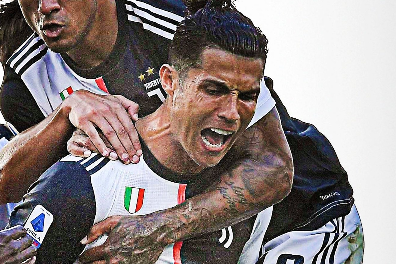 Ronaldo sut phat truc tiep ghi ban, Juventus de bep Torino hinh anh