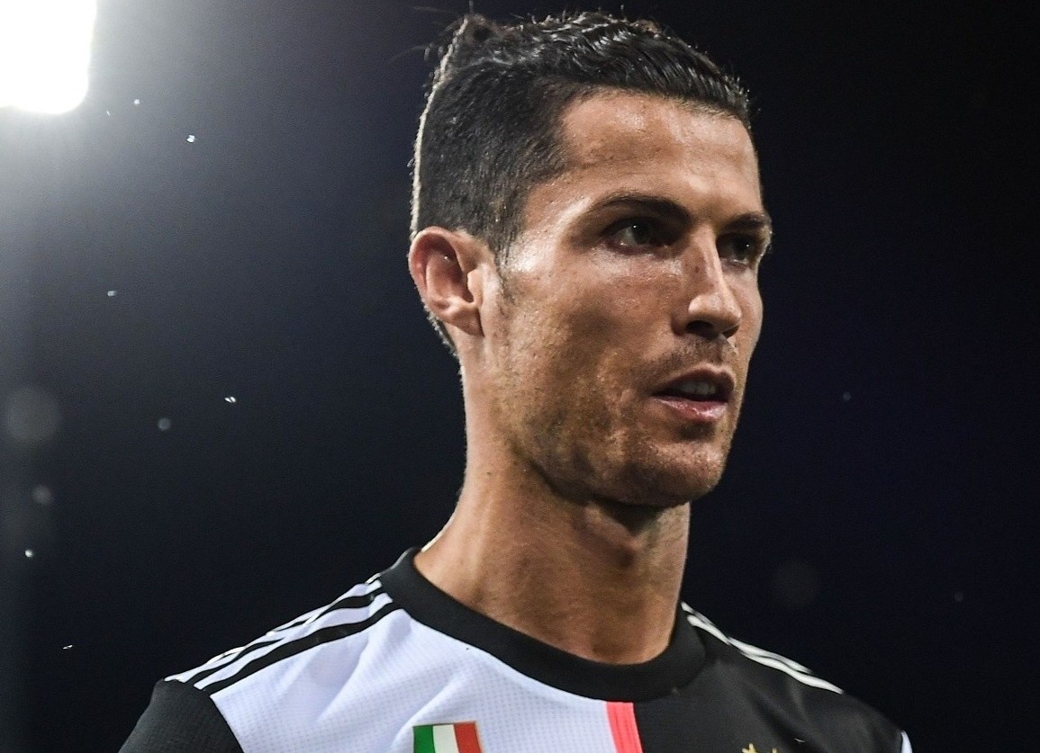 Ronaldo lap ky tich ghi ban chua tung co trong lich su bong da hinh anh