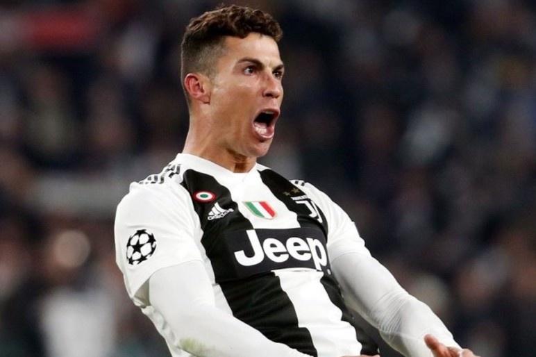 Juventus va Ronaldo nhan tin vui tai Champions League hinh anh