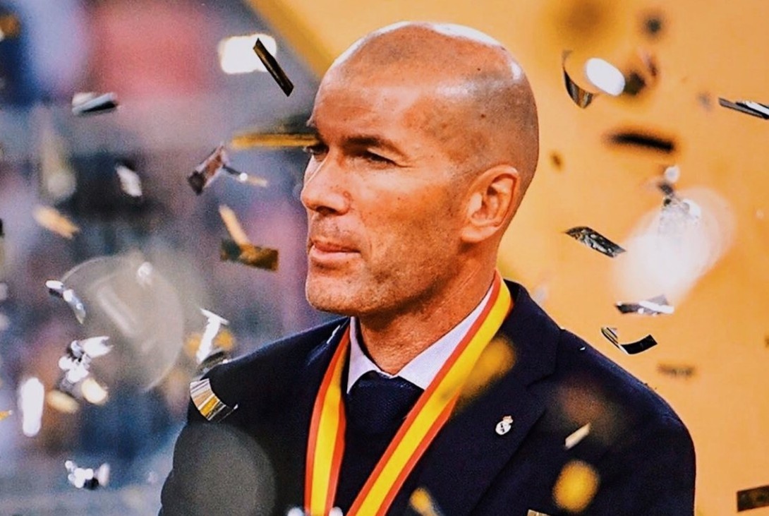 Zidane - ky quan doc nhat trong lich su bong da hinh anh