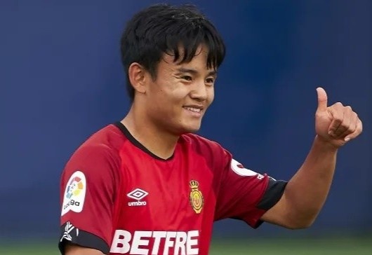 Real, Sevilla sap chot thuong vu Kubo hinh anh