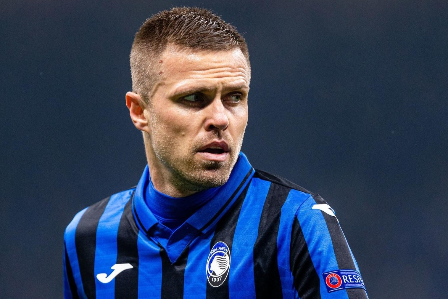 Sao Atalanta tram cam nang, tinh giai nghe vi vo ngoai tinh hinh anh