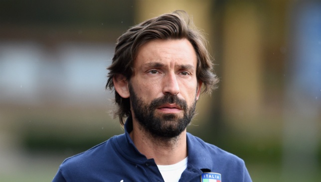 Juventus chon Pirlo lam HLV thay Sarri hinh anh