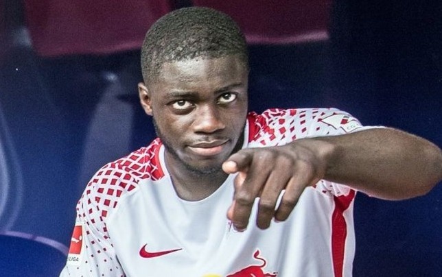 Upamecano - nguoi khong lo cua Leipzig va phep thu PSG hinh anh