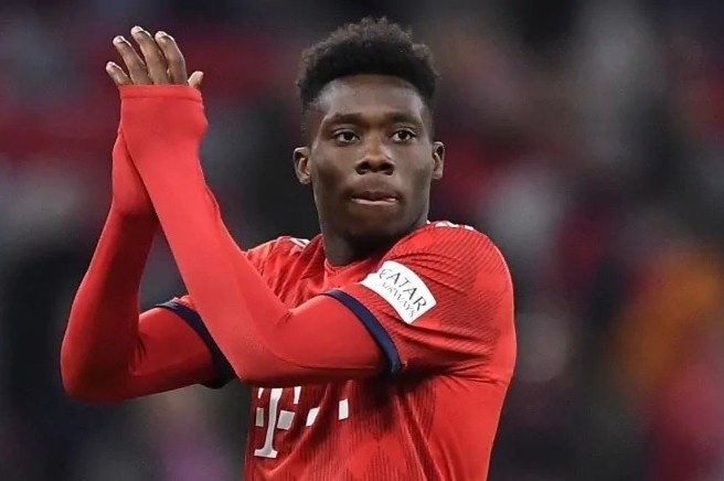 Sao tre Bayern lam nen lich su tai Champions League hinh anh