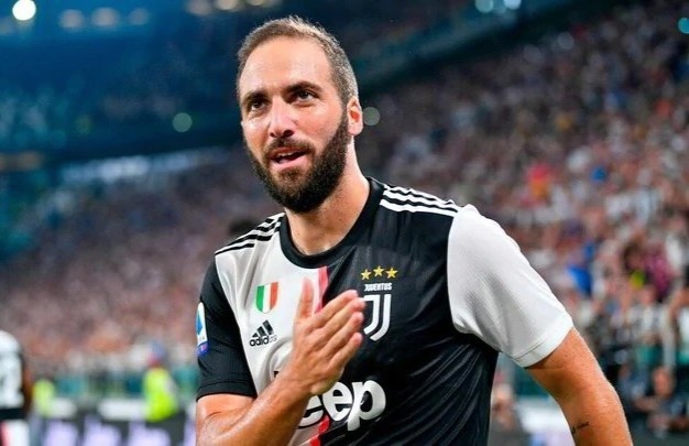 Higuain sap roi Juventus hinh anh