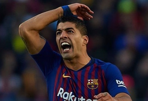 Suarez dong y gia nhap Juventus hinh anh