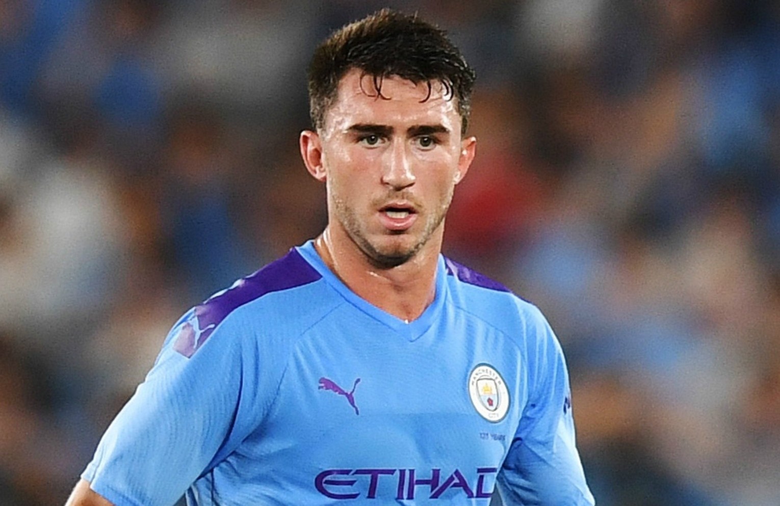 Hai cau thu Man City nhiem nCoV hinh anh