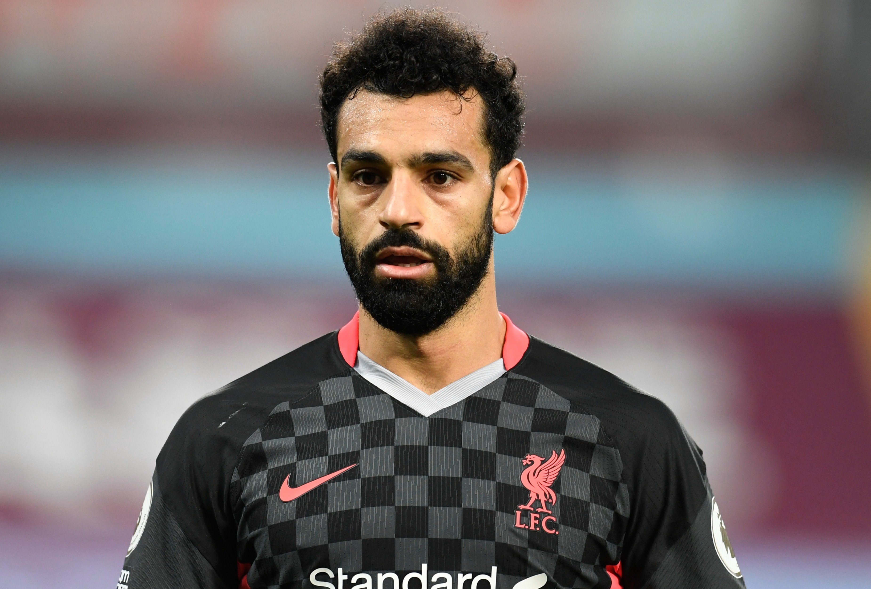 Liverpool thua Aston Villa 2-7 hinh anh