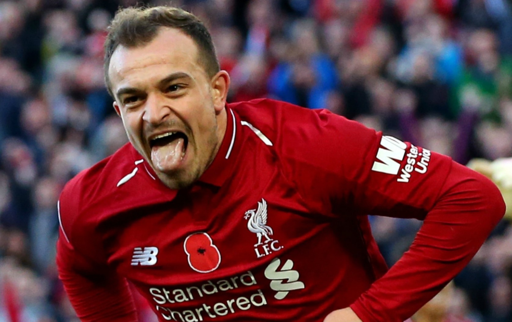 Liverpool tiep tuc co cau thu nhiem nCoV hinh anh