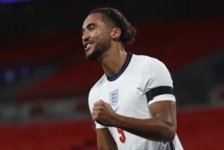 Calvert-Lewin toa sang giup Anh thang Wales 3-0 hinh anh