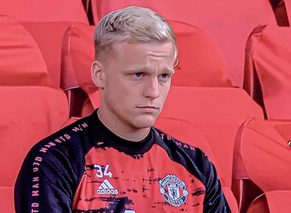 Van de Beek dang gap kho khan o MU hinh anh