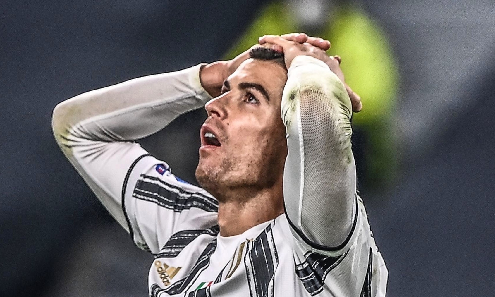 Ronaldo khong con cuu duoc Juventus hinh anh