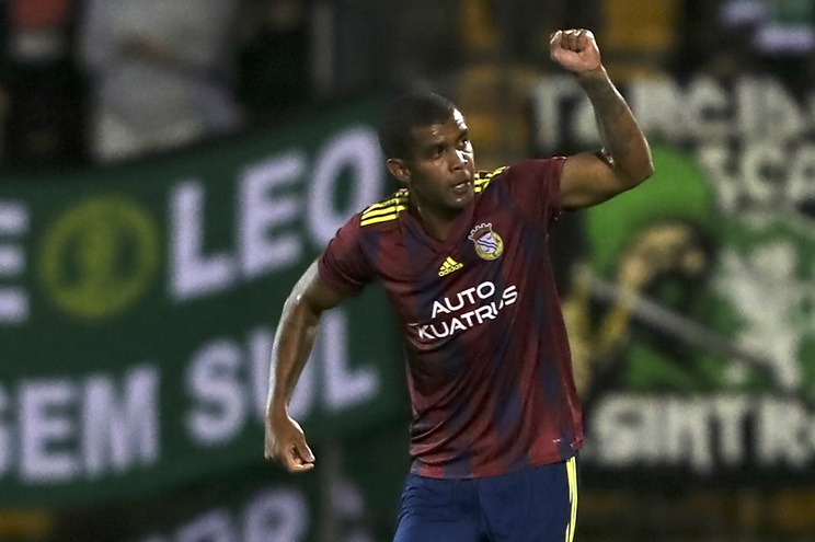 cau thu qua doi anh 1